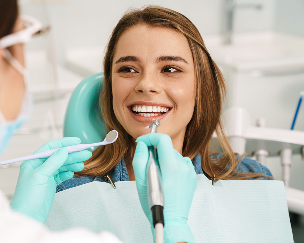 Find natural tips to improve teeth sensitivity in Clearwater.