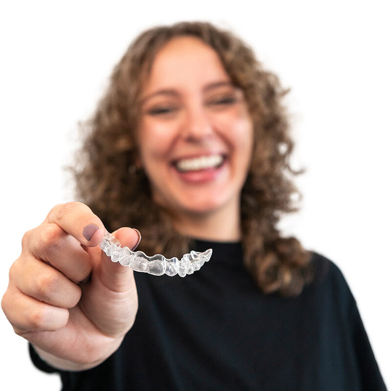 Why Clear Aligners for Adults Are the Smart Choice for Lasting Oral Health